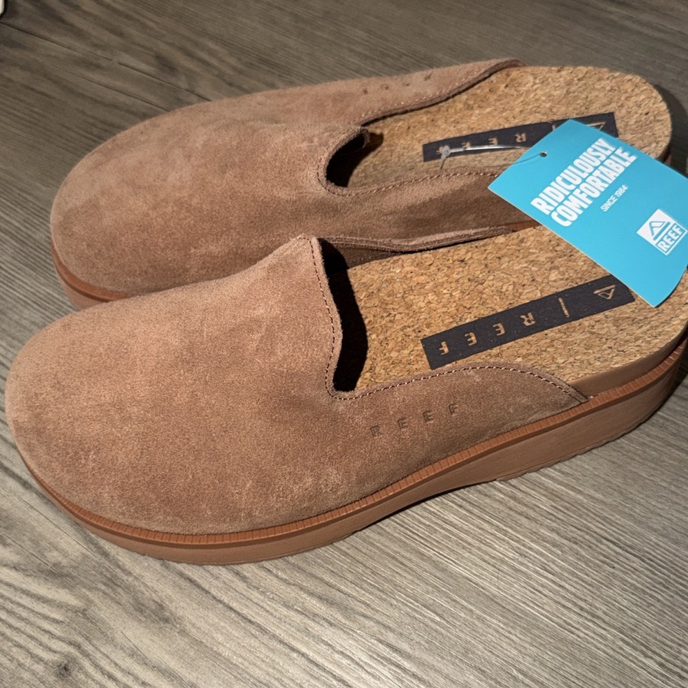 Reef Suede Slip-On Mule in Tan Brown